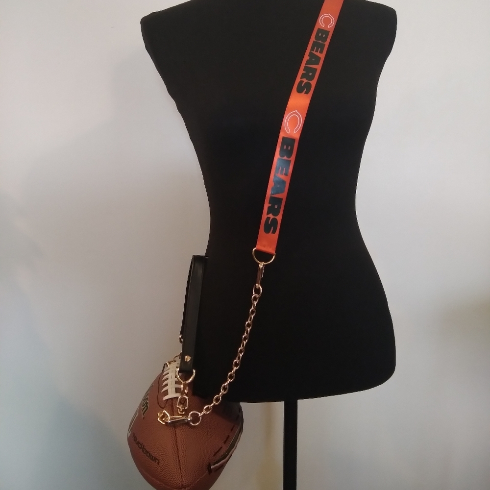 HANDMADE Football Purse (GO BEARS) 🏈 - Picture 8 of 17